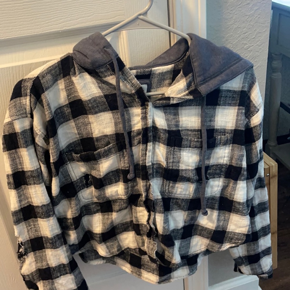 American eagle cropped flannel with hood
